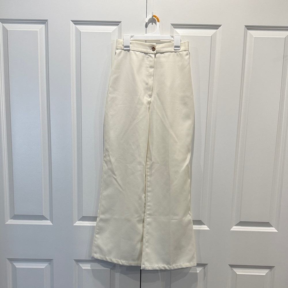 Elegant Cream Wide-Leg Pants